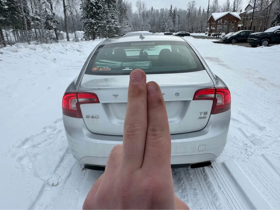 2015 Volvo S60 2nd Gen - Image 16 of 21