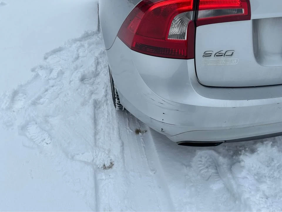 2015 Volvo S60 2nd Gen - Image 15 of 21