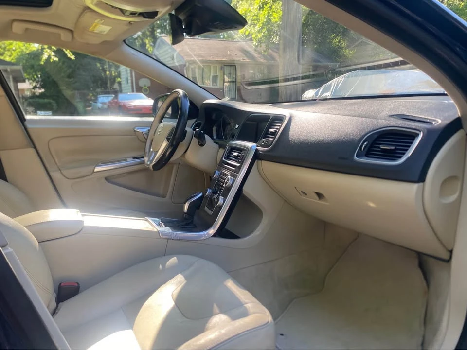 2015 Volvo S60 2nd Gen - Image 7 of 10
