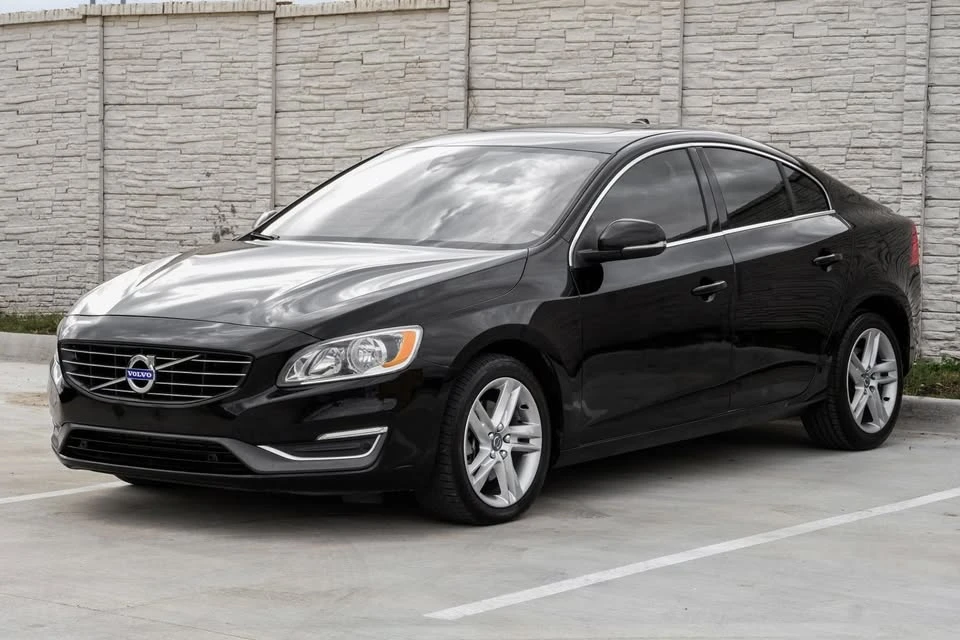 2015 Volvo S60 2nd Gen - Image 2 of 20