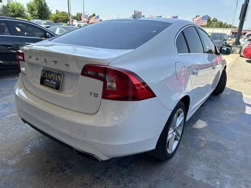 2015 Volvo S60 2nd Gen - Image 3 of 12
