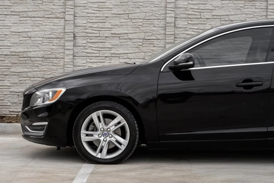 2015 Volvo S60 2nd Gen - Image 11 of 20