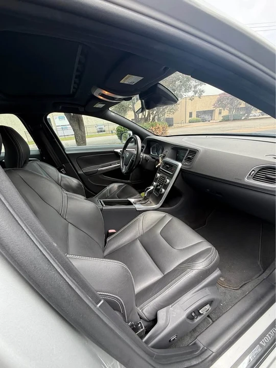 2015 Volvo S60 2nd Gen - Image 12 of 18