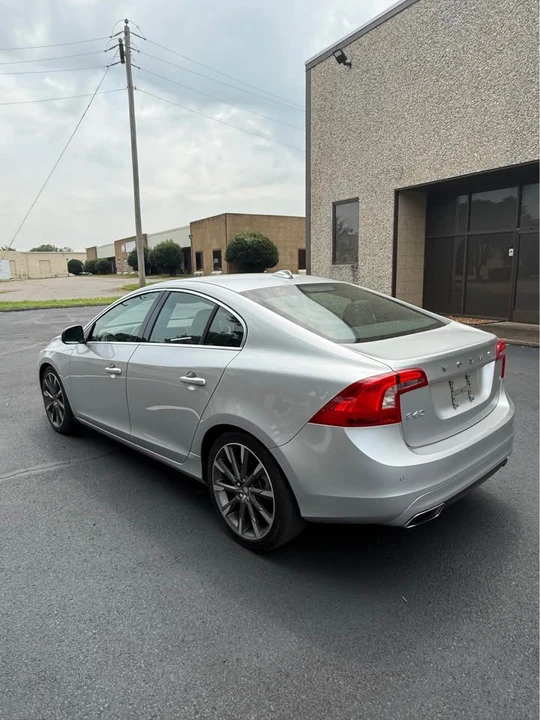 2015 Volvo S60 2nd Gen - Image 8 of 18