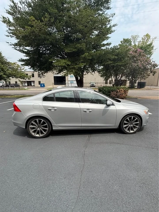 2015 Volvo S60 2nd Gen - Image 4 of 18