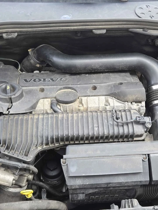 2015 Volvo S60 2nd Gen - Image 13 of 16