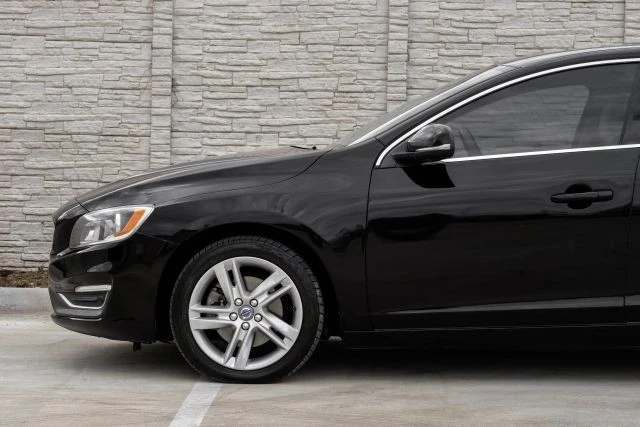 2015 Volvo S60 2nd Gen - Image 11 of 21
