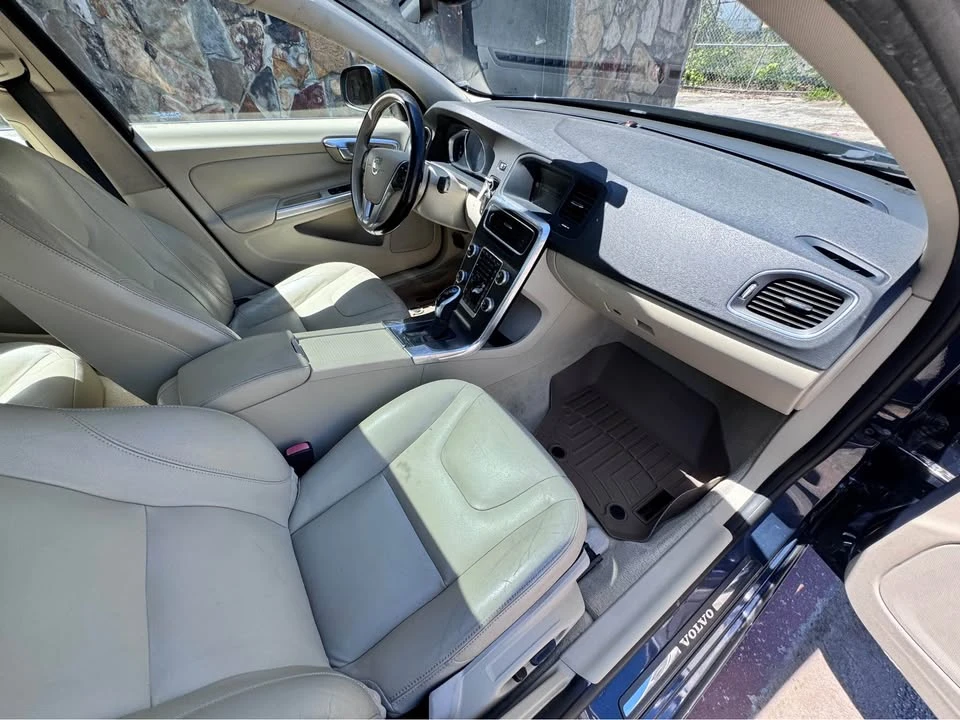 2015 Volvo S60 2nd Gen - Image 13 of 20