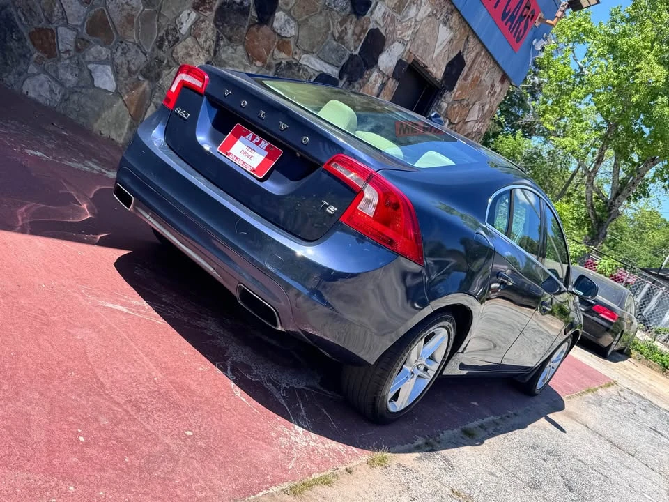 2015 Volvo S60 2nd Gen - Image 12 of 20