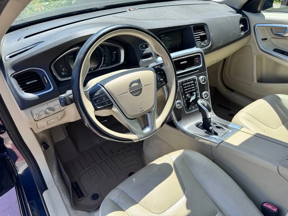 2015 Volvo S60 2nd Gen - Image 5 of 20