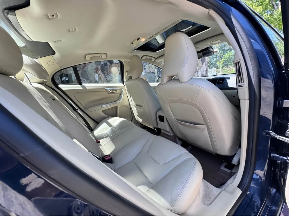 2015 Volvo S60 2nd Gen - Image 15 of 20