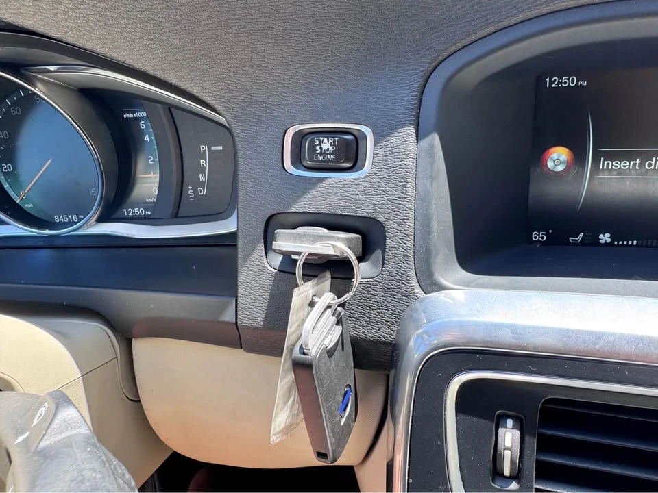 2015 Volvo S60 2nd Gen - Image 18 of 20