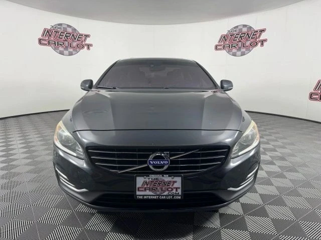 2015 Volvo S60 2nd Gen - Image 2 of 12