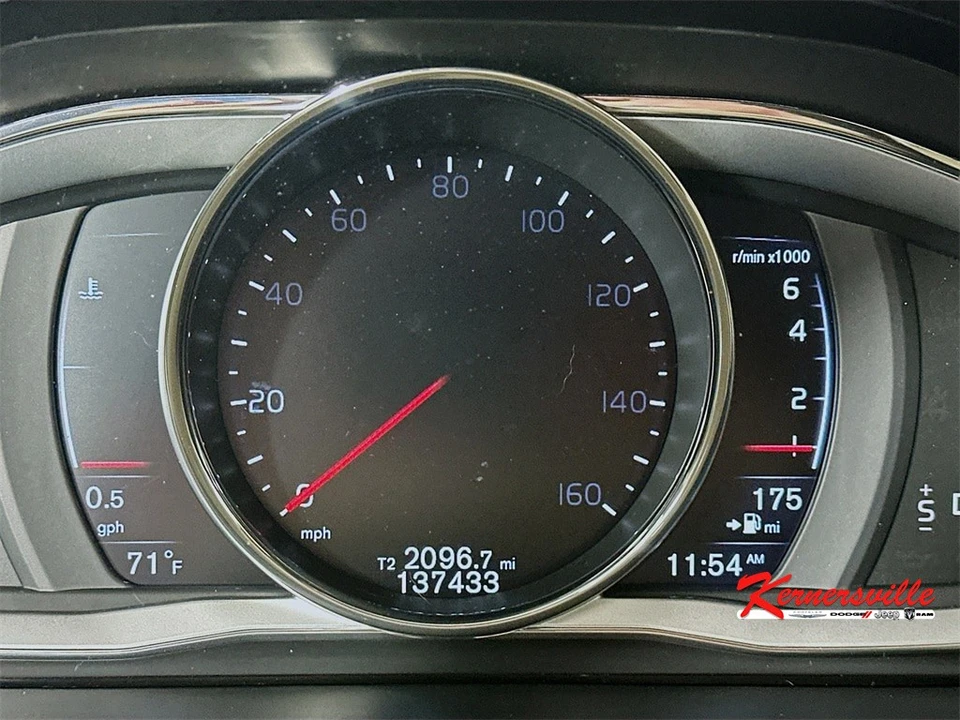 2015 Volvo S60 2nd Gen - Image 15 of 21