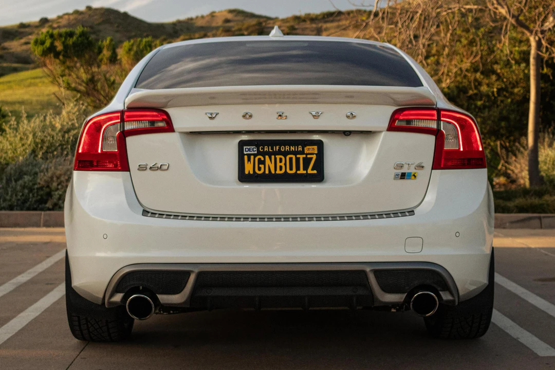 2015 Volvo S60 2nd Gen - Image 5 of 31
