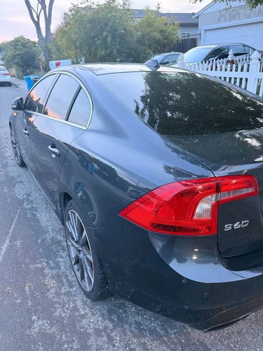2015 Volvo S60 2nd Gen - Image 5 of 7