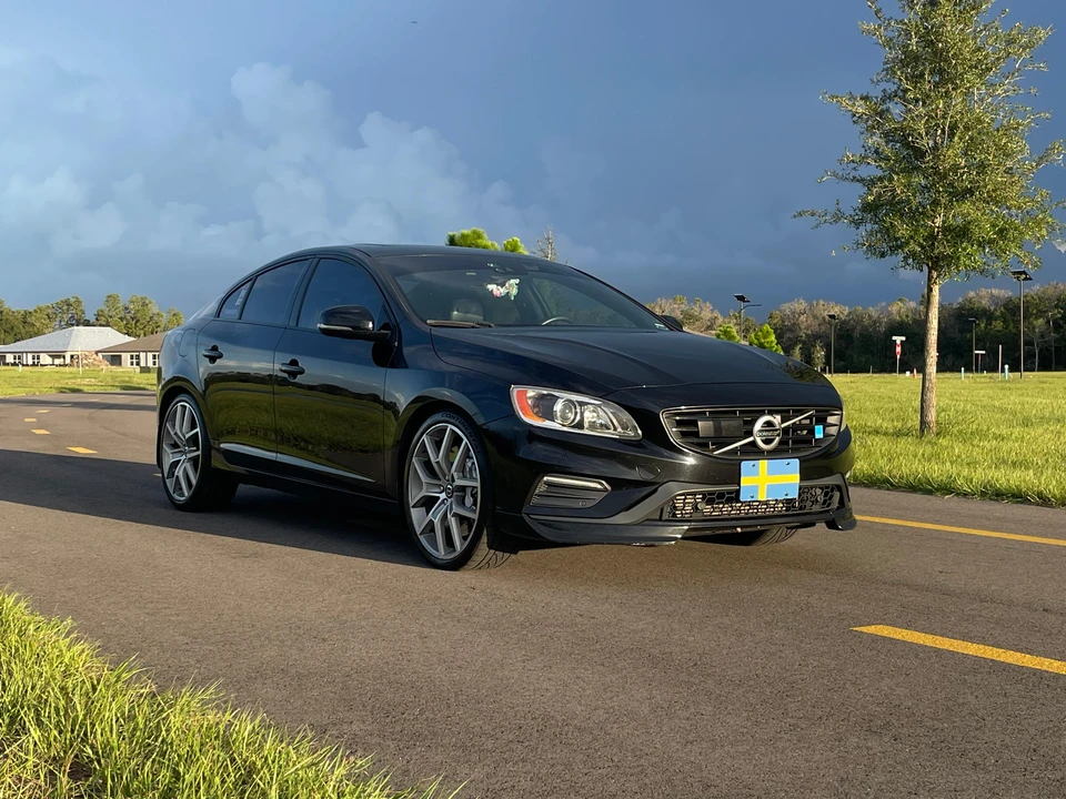 2015 Volvo S60 2nd Gen - Image 10 of 31