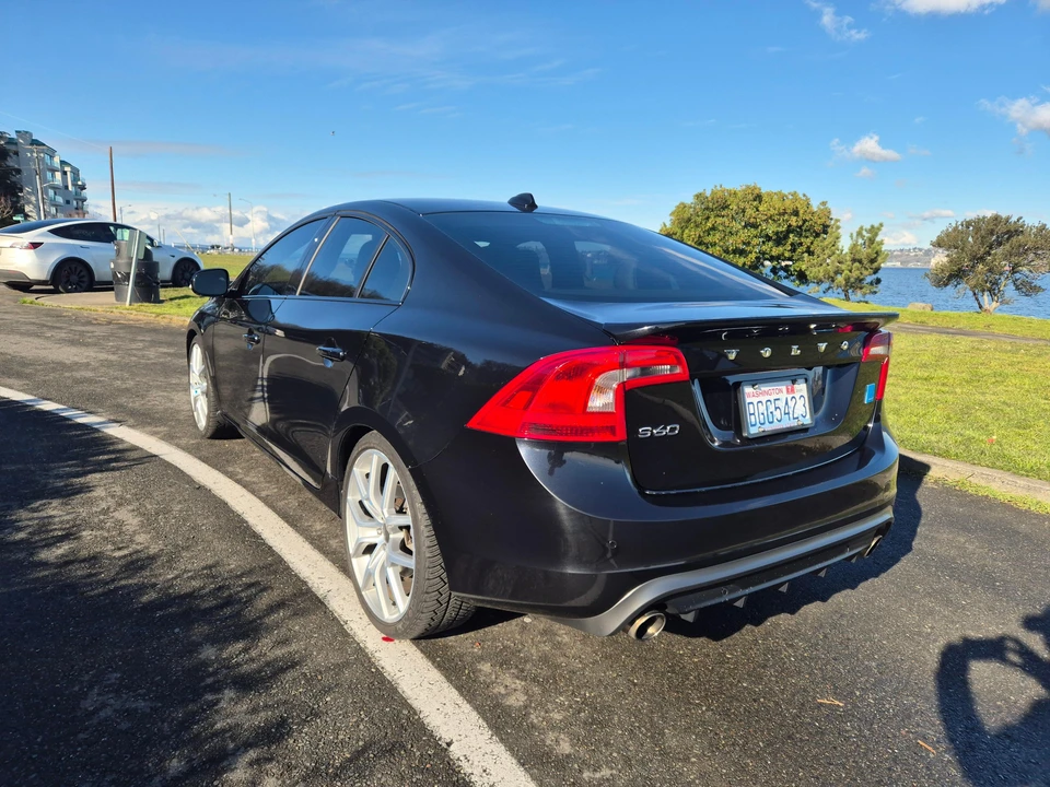 2015 Volvo S60 2nd Gen - Image 12 of 31