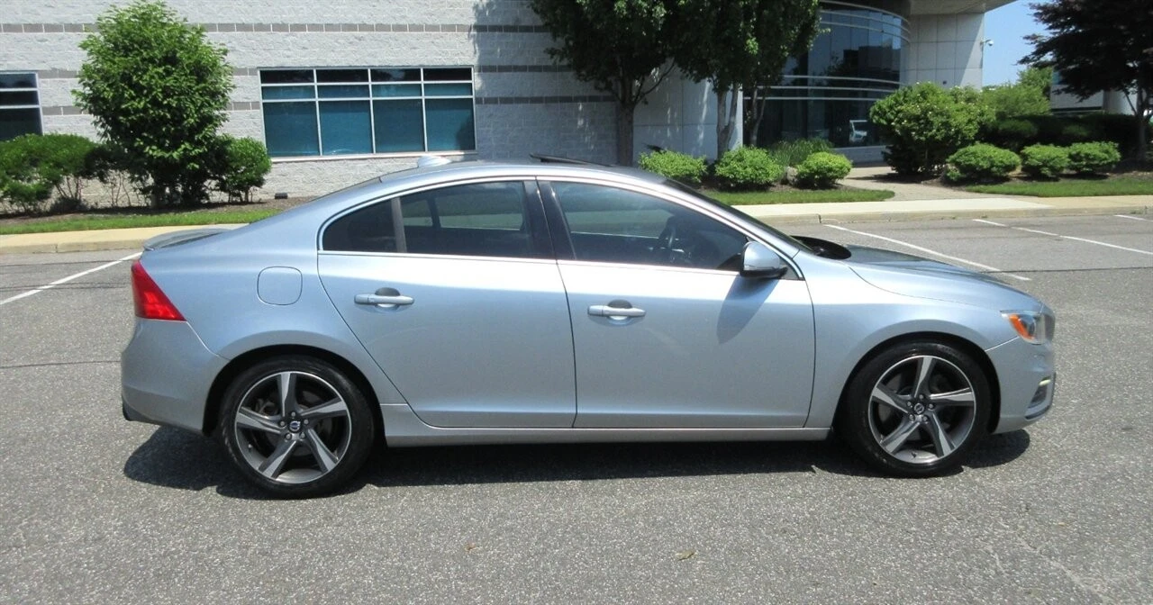 2015 Volvo S60 2nd Gen - Image 14 of 24