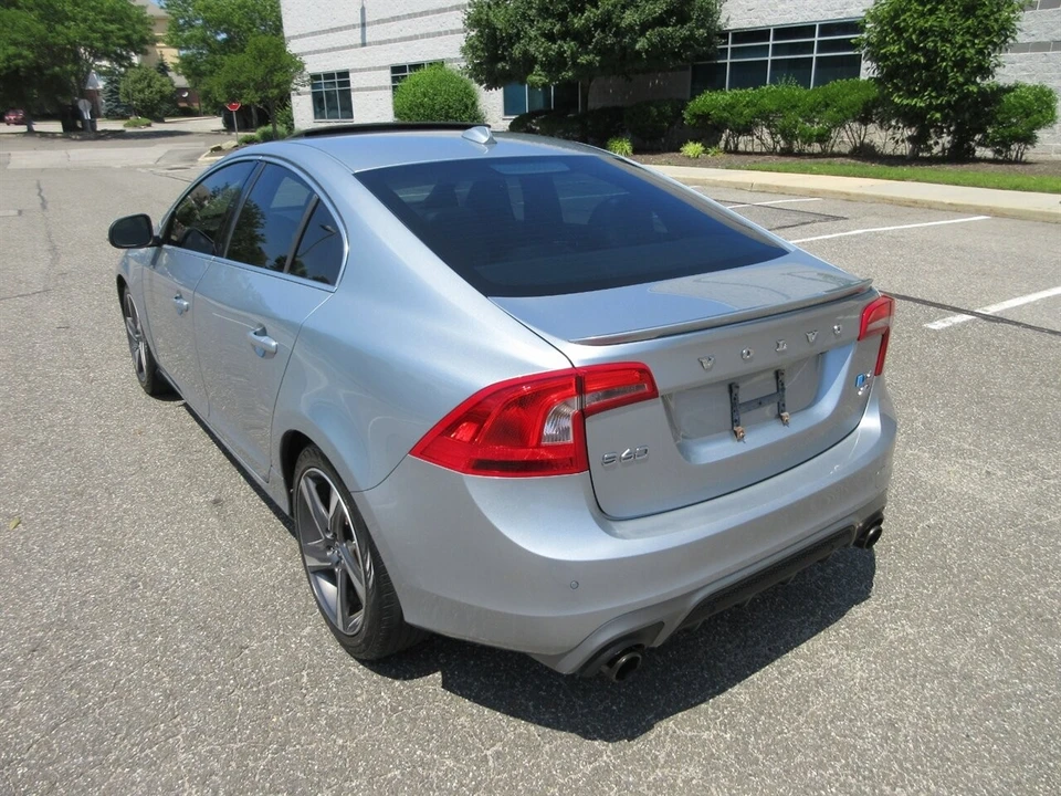 2015 Volvo S60 2nd Gen - Image 3 of 24