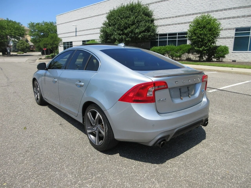 2015 Volvo S60 2nd Gen - Image 7 of 24