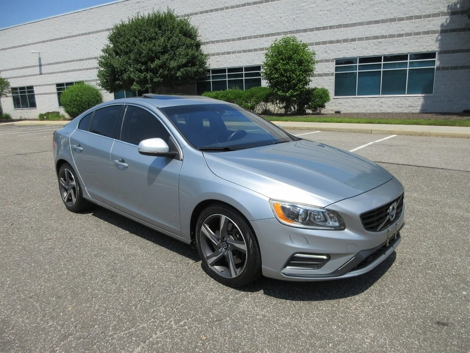 2015 Volvo S60 2nd Gen - Image 10 of 24