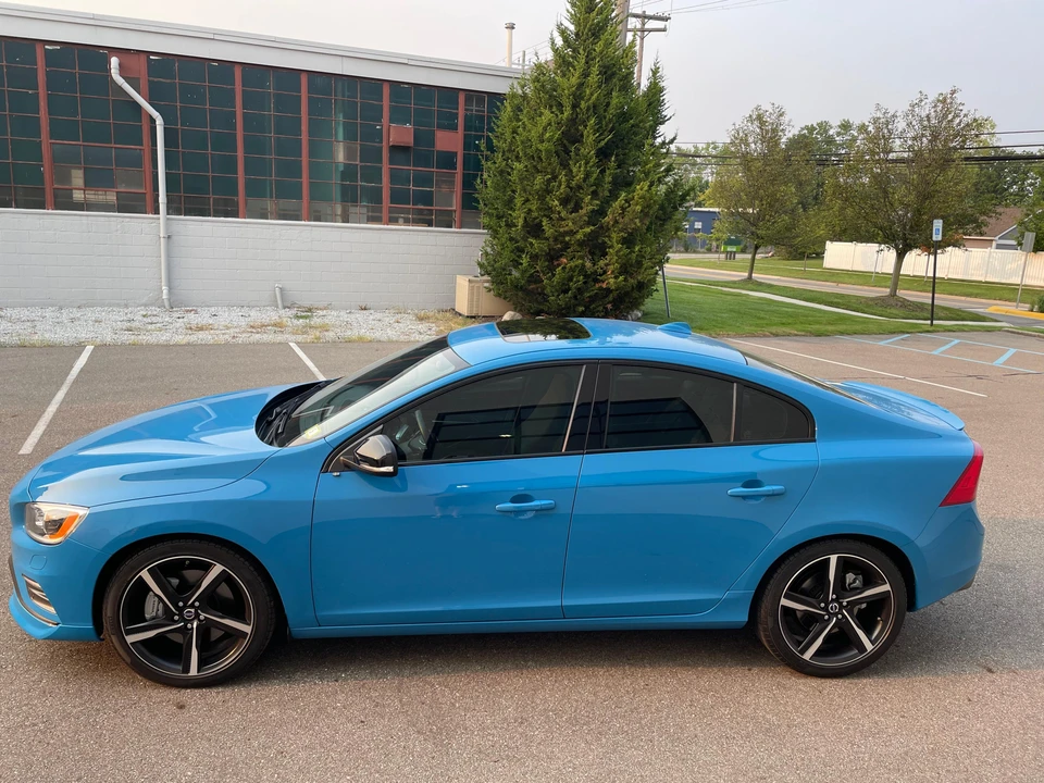2015 Volvo S60 2nd Gen - Image 15 of 31