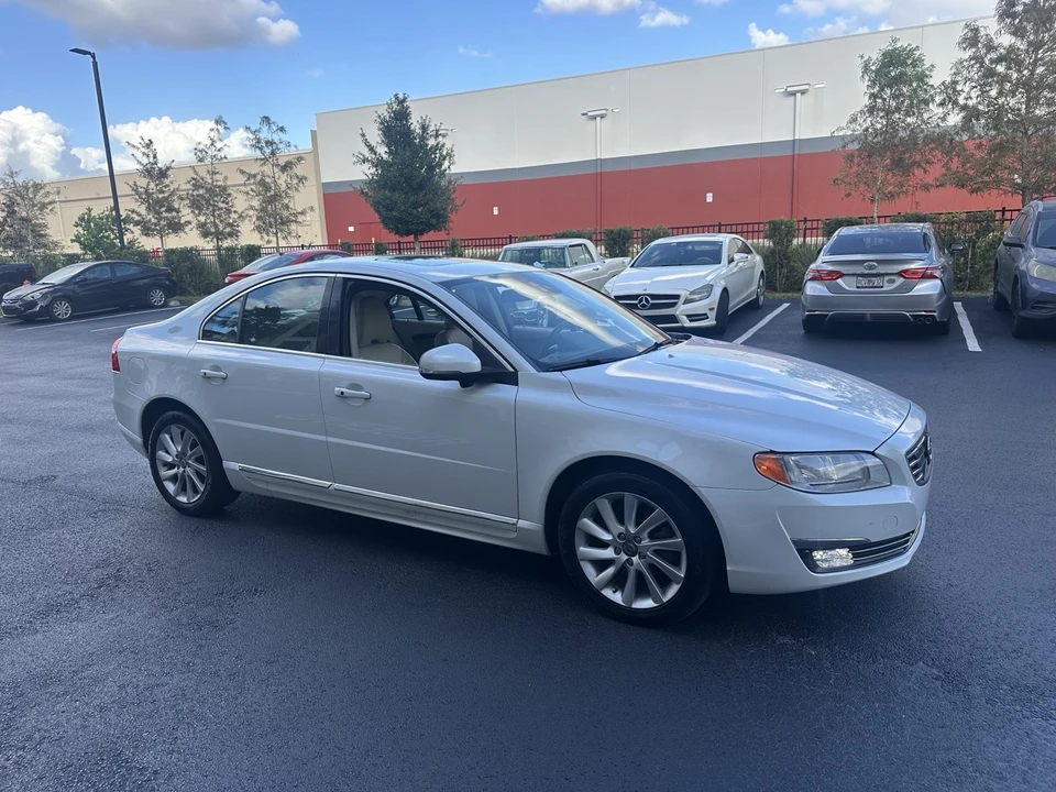 2015 Volvo S80 2nd Gen - Image 3 of 13