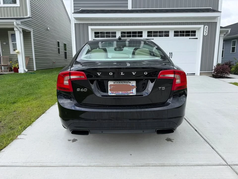 2015 Volvo S60 2nd Gen - Image 4 of 6
