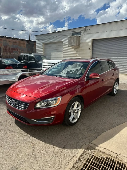 2015 Volvo V60 1st Gen - Image 7 of 20