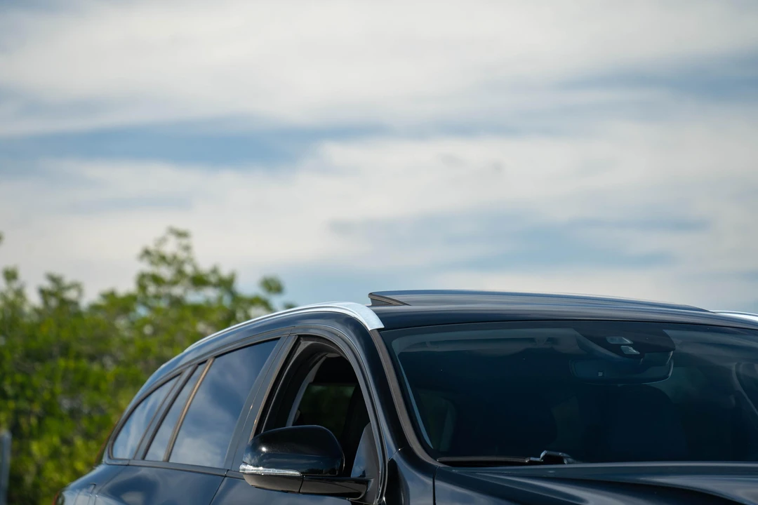 2015 Volvo V60 1st Gen - Image 29 of 31