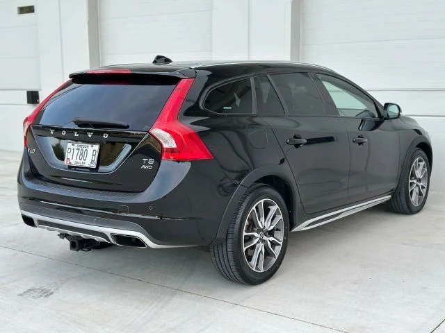 2015 Volvo V60 1st Gen - Image 5 of 21