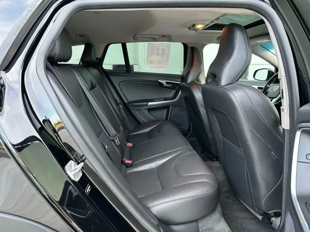 2015 Volvo V60 1st Gen - Image 13 of 21