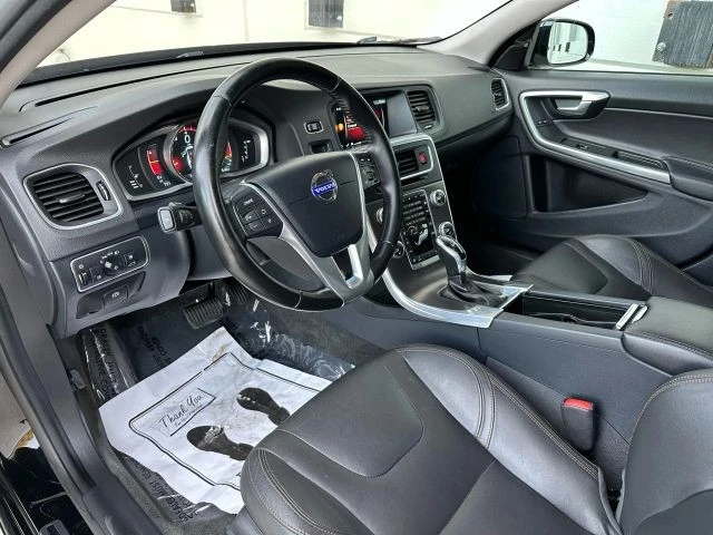 2015 Volvo V60 1st Gen - Image 10 of 21