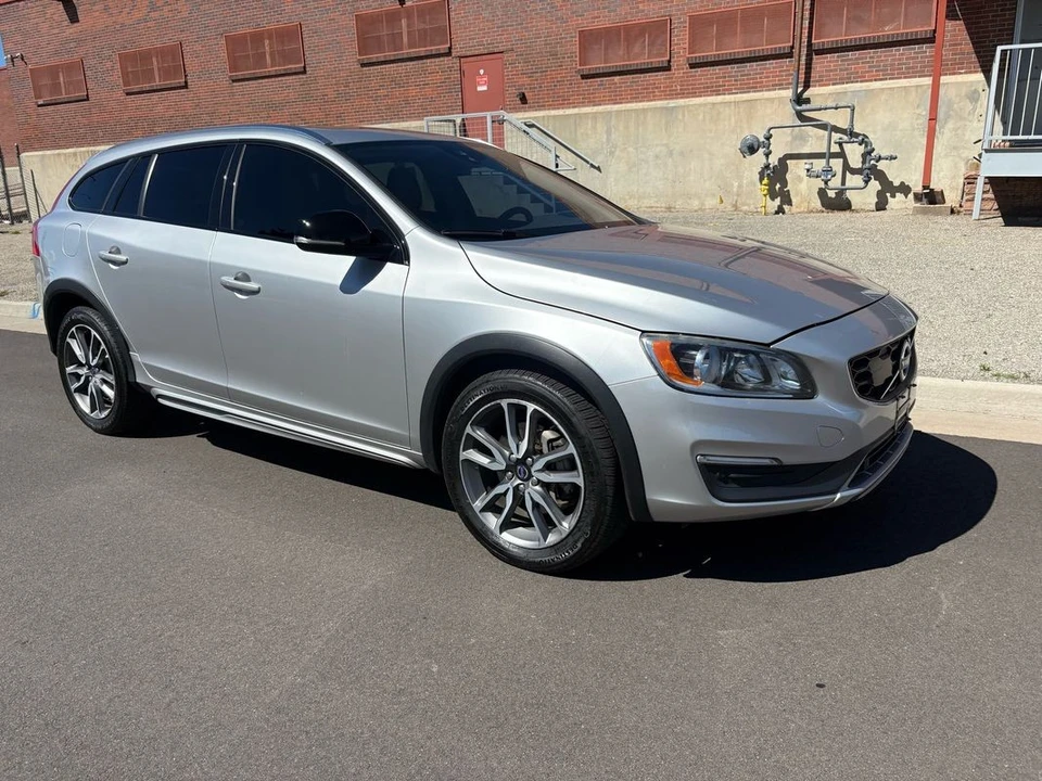 2015 Volvo V60 1st Gen - Image 21 of 21