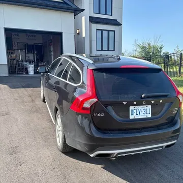 2015 Volvo V60