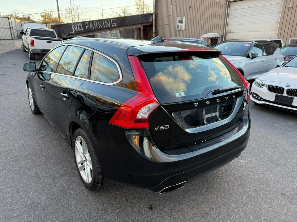 2015 Volvo V60 1st Gen - Image 13 of 13