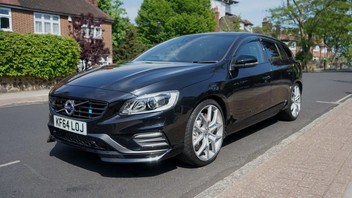 2015 Volvo V60 1st Gen - Image 12 of 31