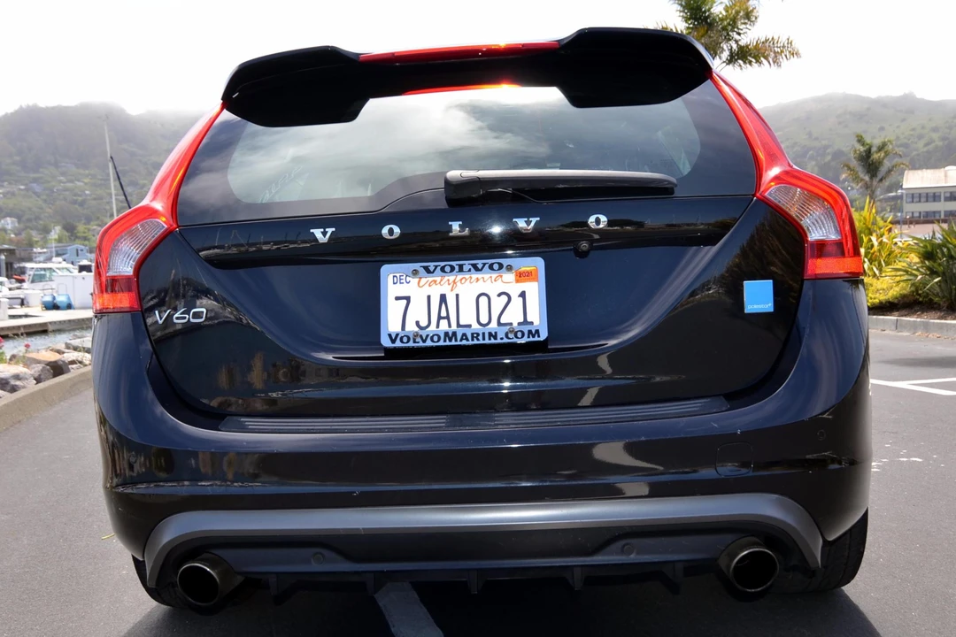 2015 Volvo V60 1st Gen - Image 5 of 5