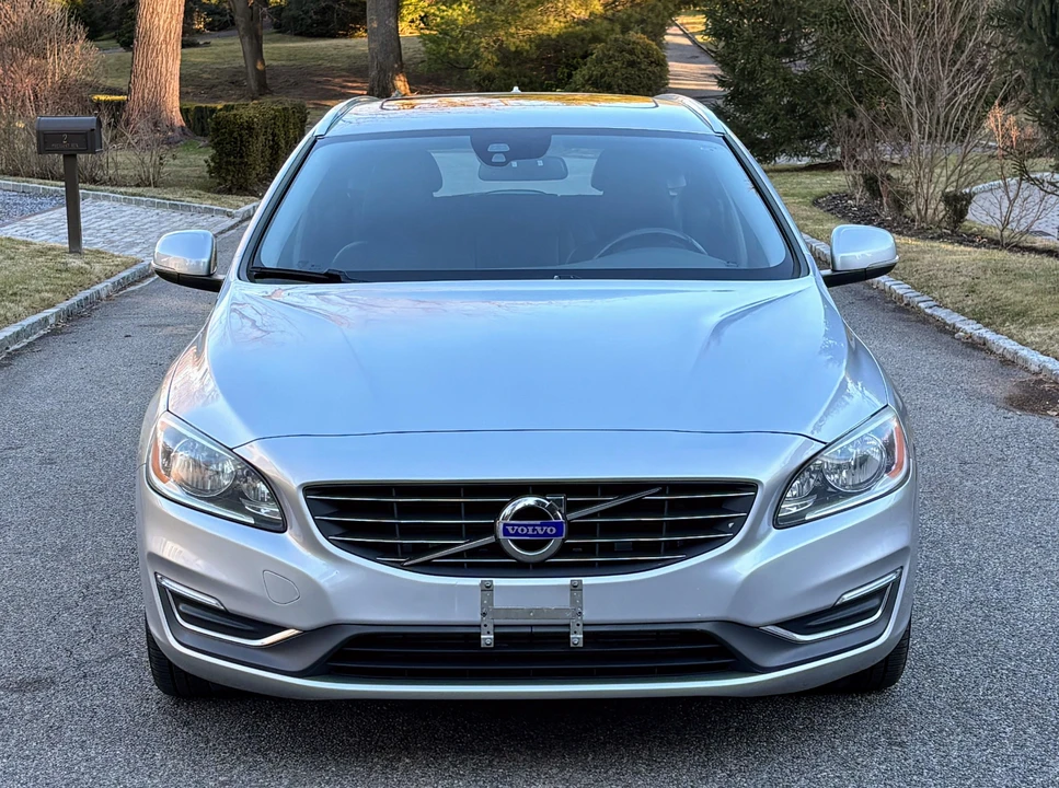 2015 Volvo V60 1st Gen - Image 6 of 25