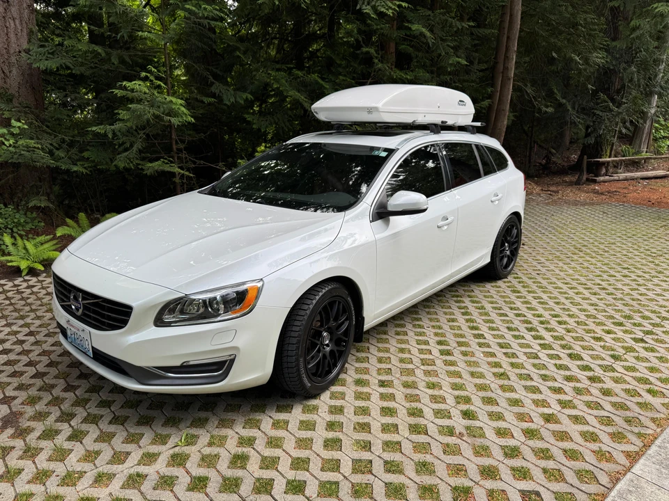 2015 Volvo V60 1st Gen - Image 7 of 31
