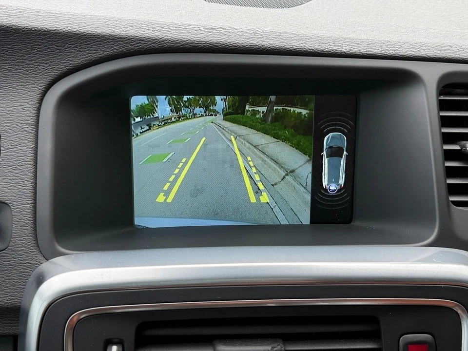 2015 Volvo V60 1st Gen - Image 20 of 24