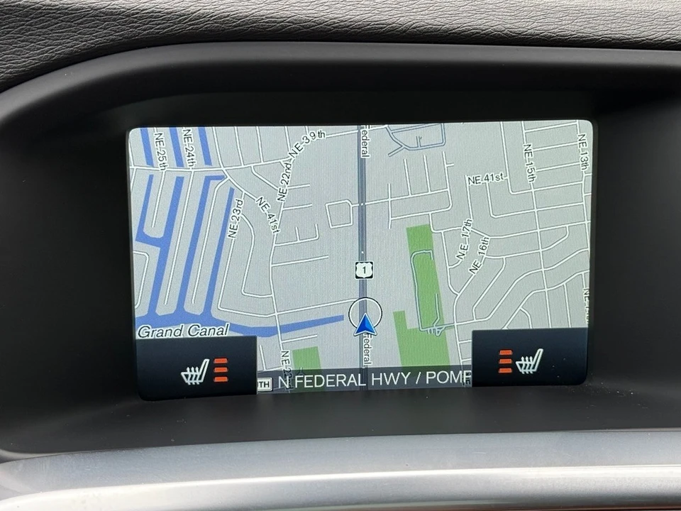 2015 Volvo V60 1st Gen - Image 21 of 24