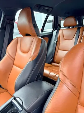2015 Volvo V60 T5 Drive-E Premier Wagon 4D