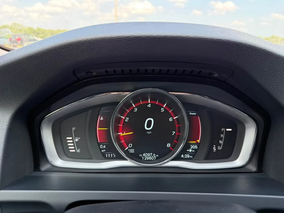 2015 Volvo V60 1st Gen - Image 18 of 18