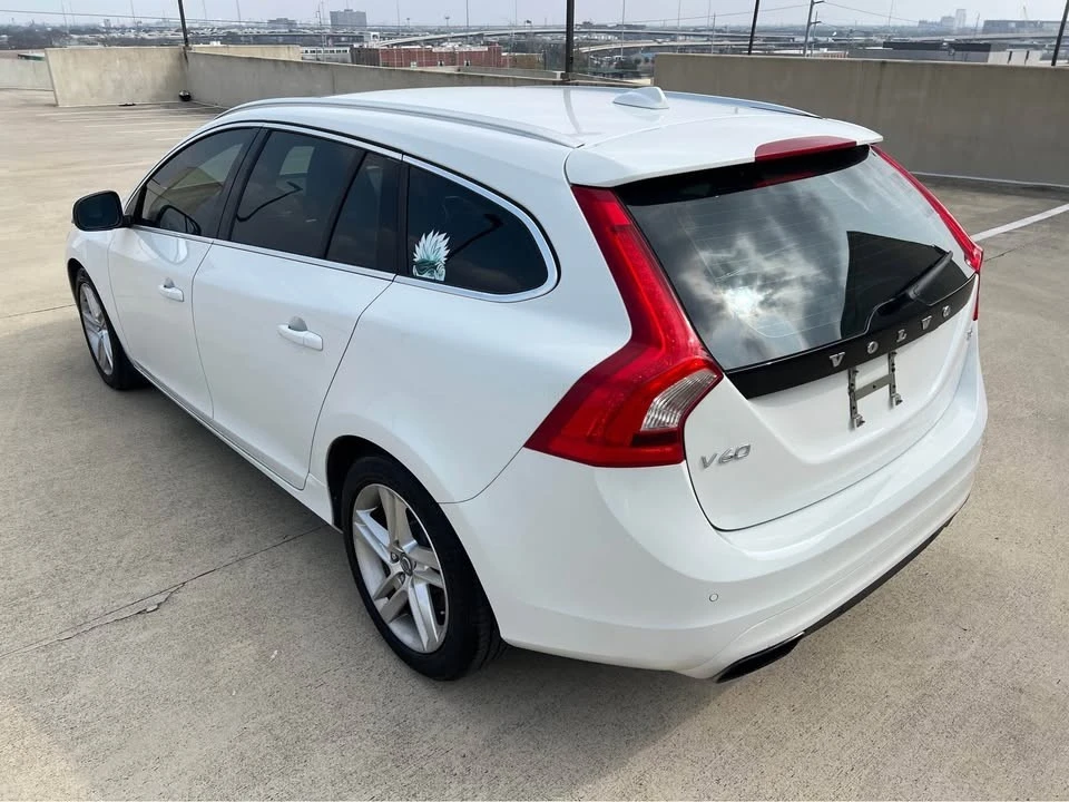 2015 Volvo V60 1st Gen - Image 7 of 20