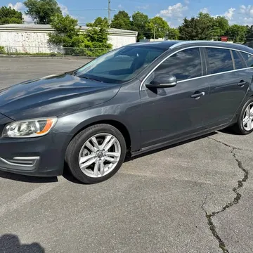 2015 Volvo V60 T5 Drive-E Wagon 4D
