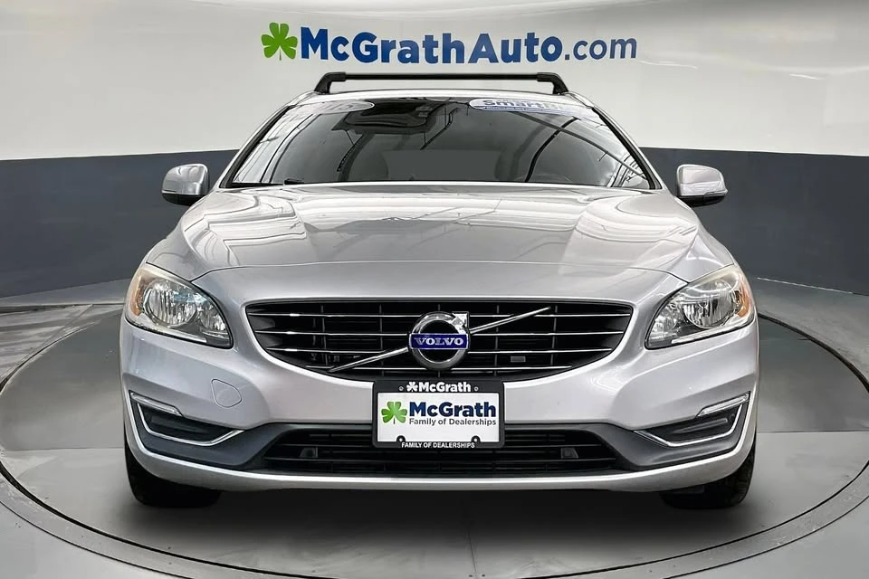 2015 Volvo V60 1st Gen - Image 3 of 14