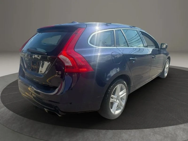 2015 Volvo V60 1st Gen - Image 5 of 12