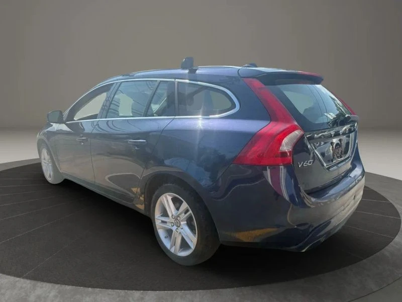 2015 Volvo V60 1st Gen - Image 7 of 12